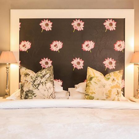 Upper House Guesthouse 克拉伦斯 外观 照片